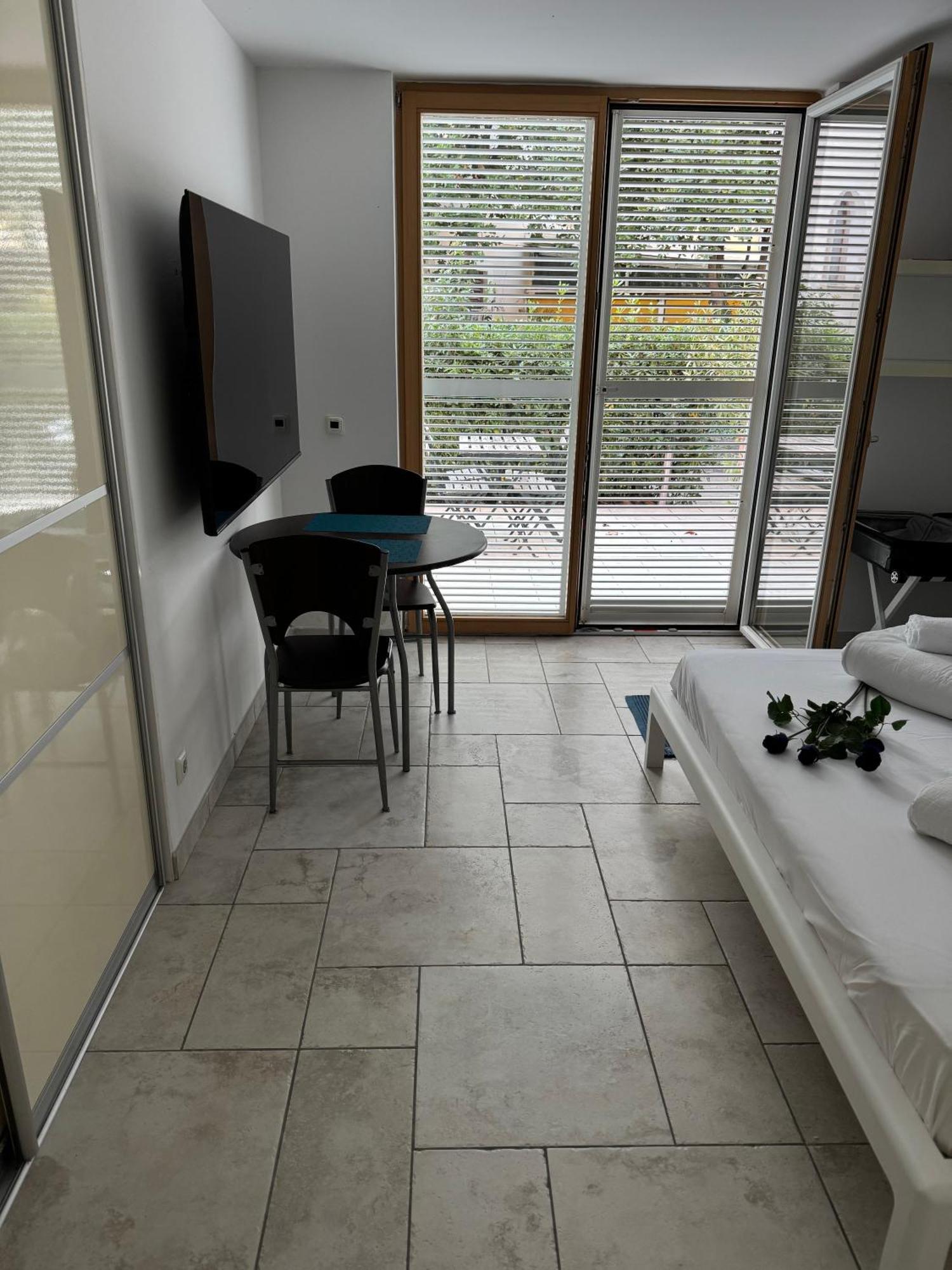 Anabella Apartment Izola Dış mekan fotoğraf